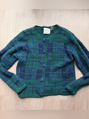 Vintage late 80s Cie Internationale Express handknit button up sweater